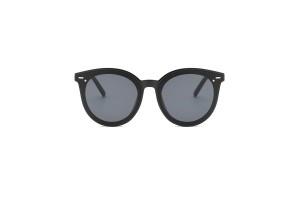 Bold Betty - Black Polarised Sunglasses